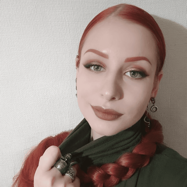 Photo of Yuliia Davydova